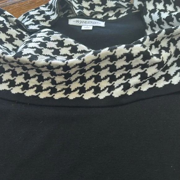 99 Jane Street black and houndstooth sweater dress. Great condition. Size Small - Picture 3 of 12